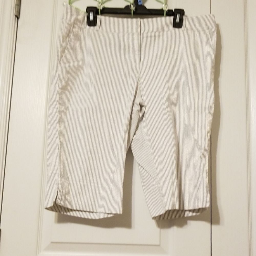 New York & Company Bermuda Shorts